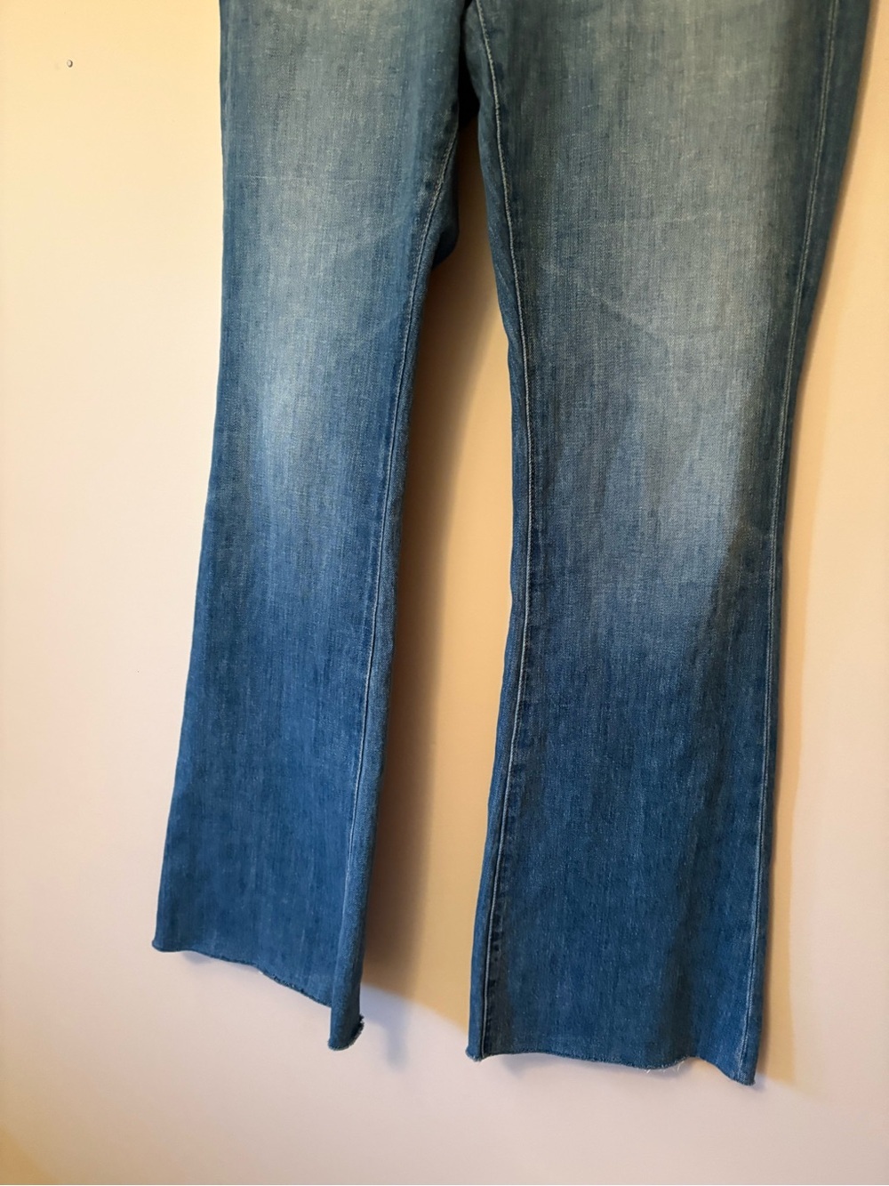 AG Jeans Farrah Boot 18 Years Bisou Mid High Rise Light Wash 30x32 - Picture 3 of 11